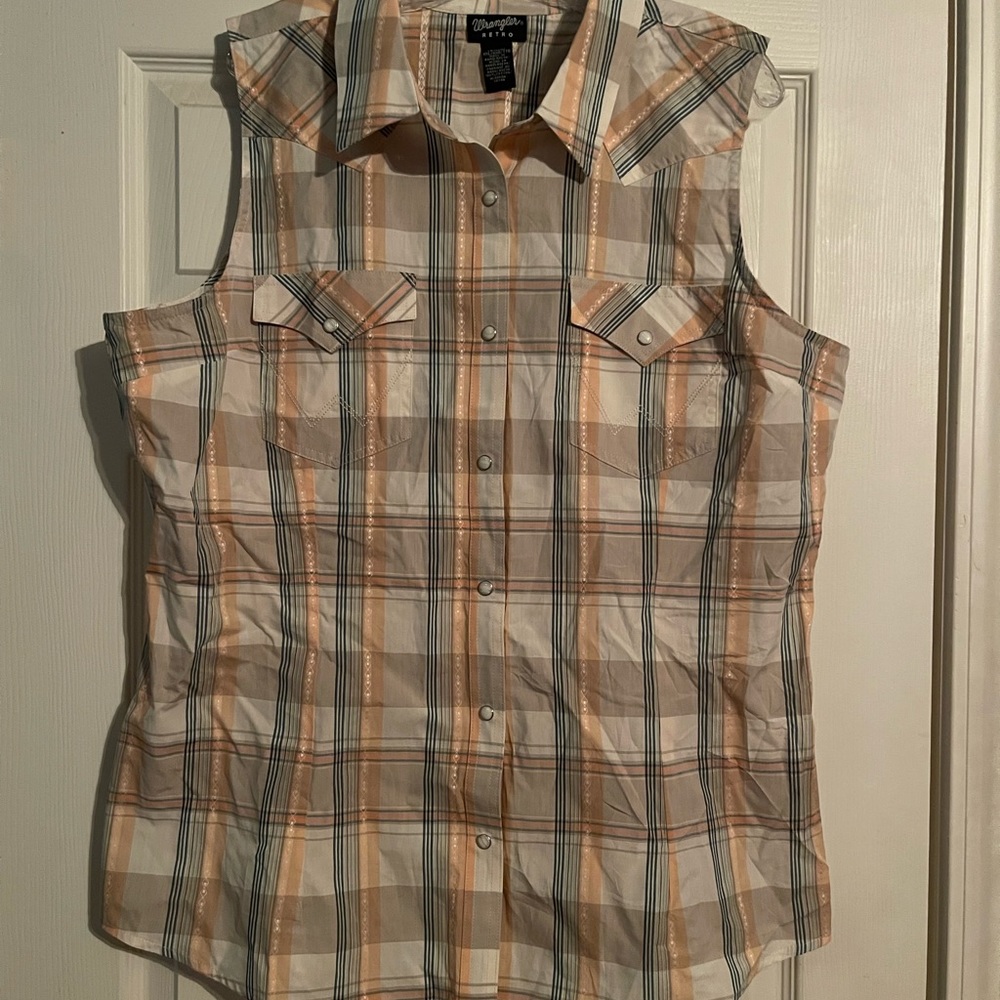 Wrangler Sleeveless Button Down